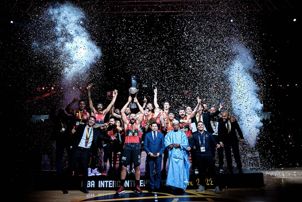 Dominante em quadra – Flamengo tem outra bela atuação coletiva e volta ...